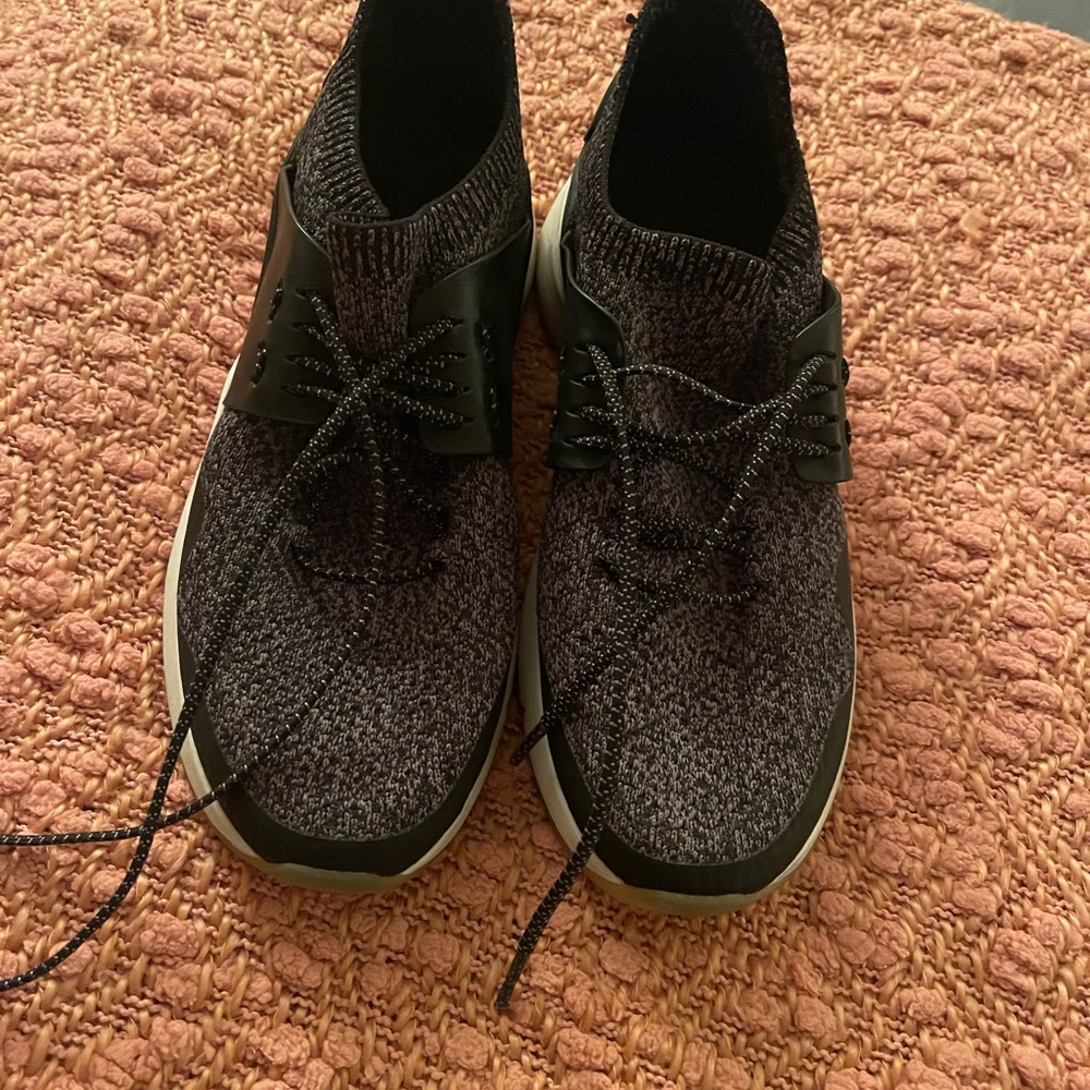 Cole Haan women’s Black Knit Sneakers 9